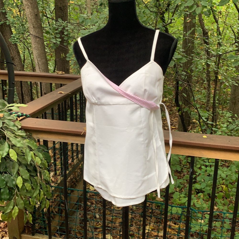 Trunks Wrap White Top - Picture 5 of 8